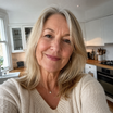 Sarah M., London